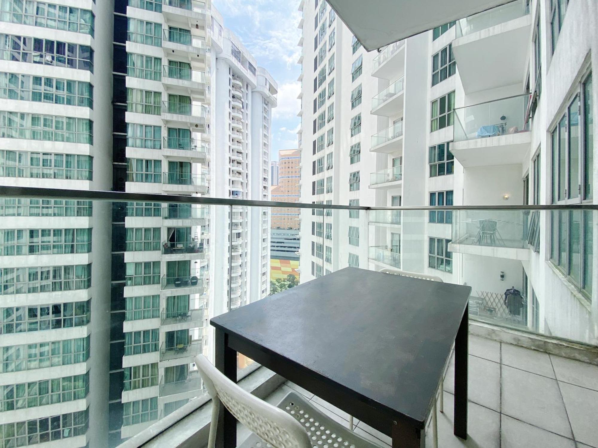 Regalia Residence And Suites By Awesomestay Kuala Lumpur Exterior photo