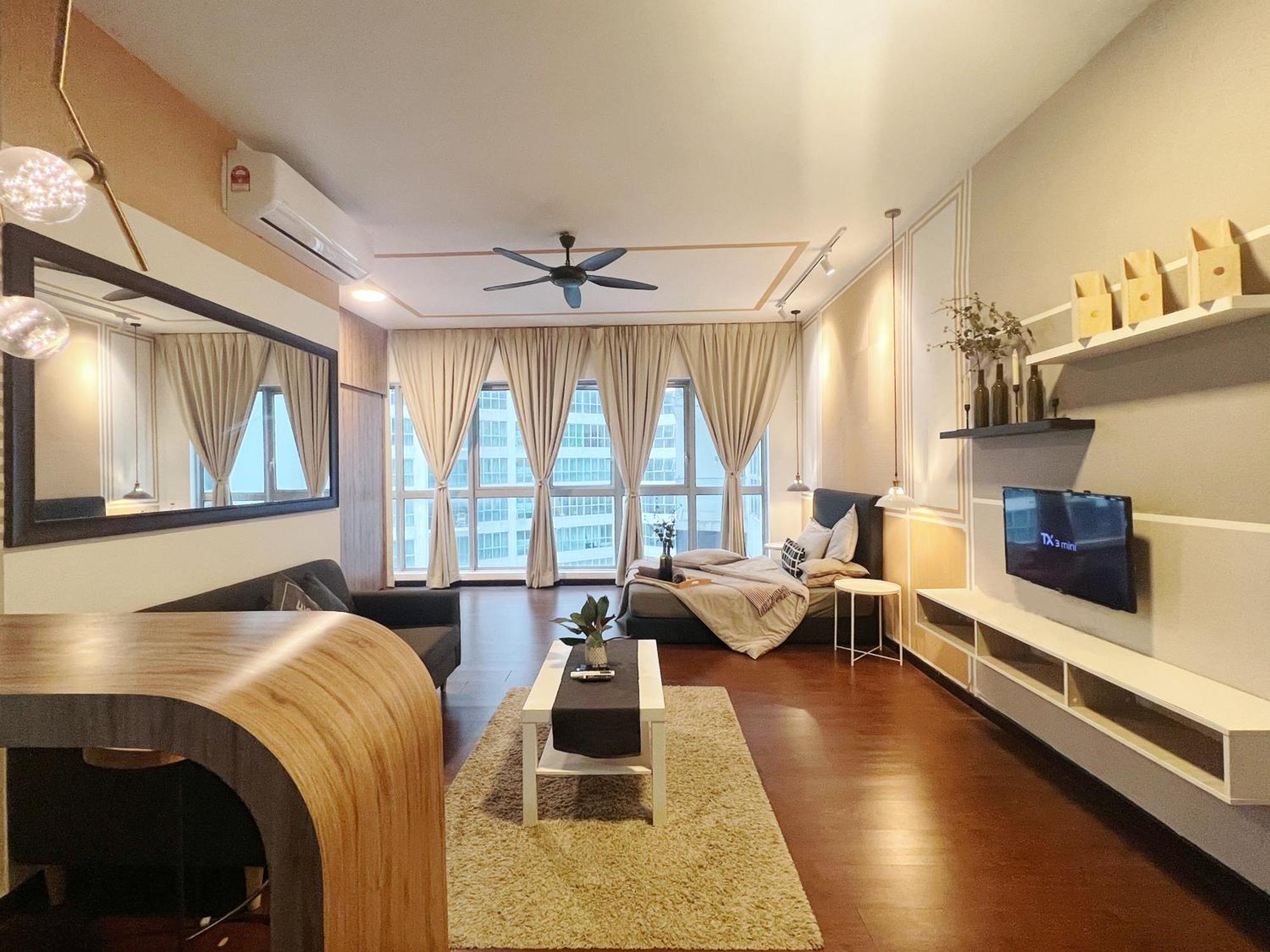 Regalia Residence And Suites By Awesomestay Kuala Lumpur Exterior photo